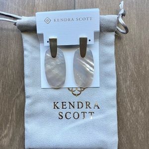 Kendra Scott Aragon Ivory Mother of Pearl Earrings
